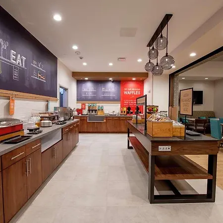 Hampton Inn & Suites Duncanville Dallas